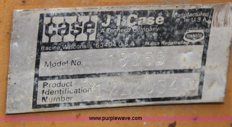 image for item 4963 1983 Case 1835B skid steer loader