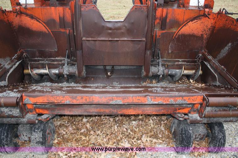 image for item 4964 1984 Layton D550 Super paver