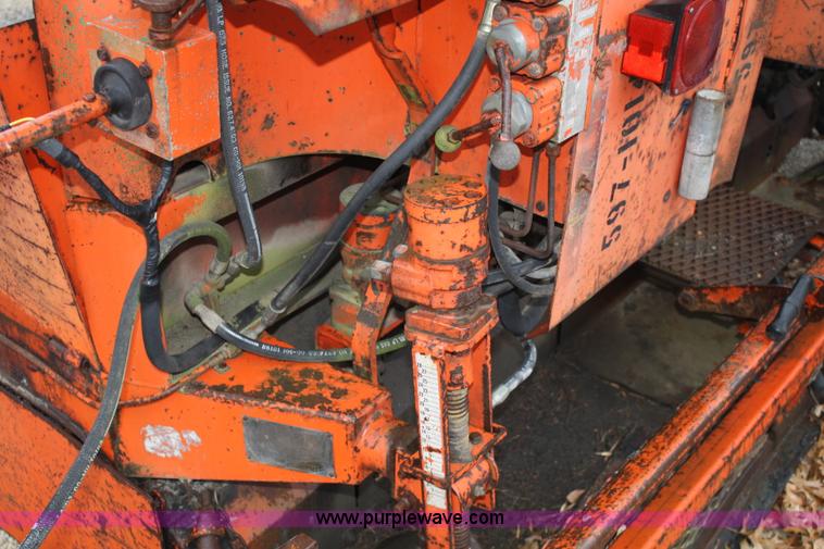 image for item 4964 1984 Layton D550 Super paver