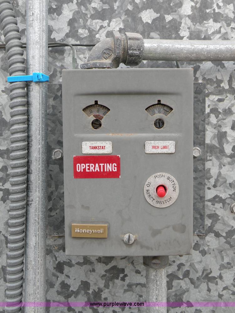 image for item 5140 1989 Ajax boiler