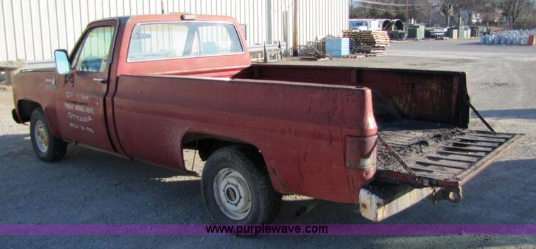 image for item 5184 1980 Chevrolet Scotsdale 10 pickup truck