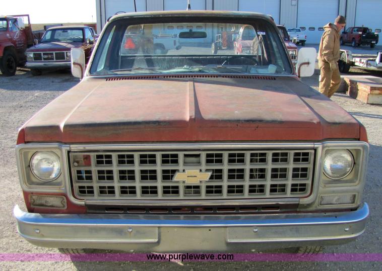 image for item 5184 1980 Chevrolet Scotsdale 10 pickup truck