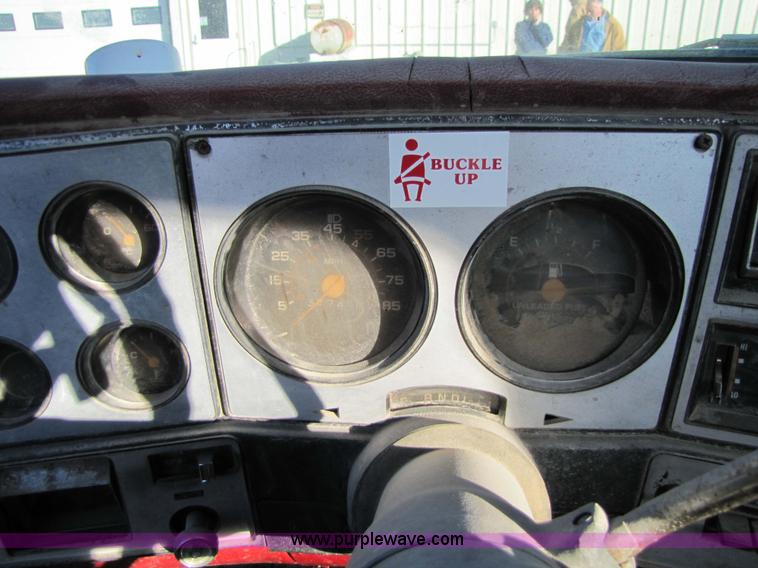 image for item 5184 1980 Chevrolet Scotsdale 10 pickup truck