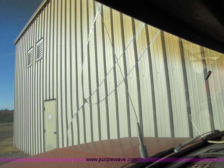 image for item 5188 1974 Ford F600 truck with dump bed