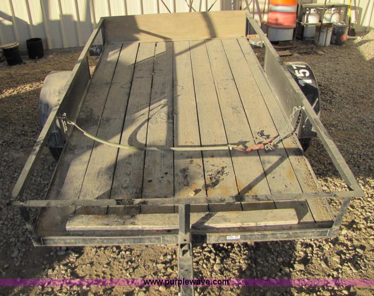 image for item 5189 2000 Star 9' utility trailer