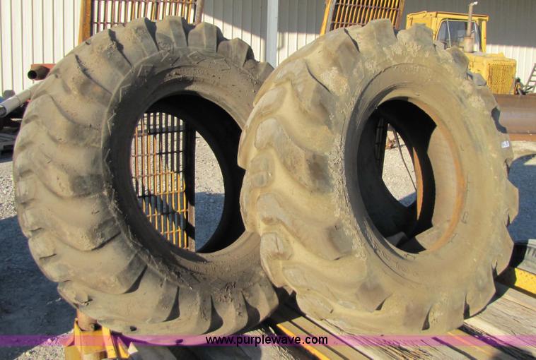 image for item 5201 (3) Loader grader tires