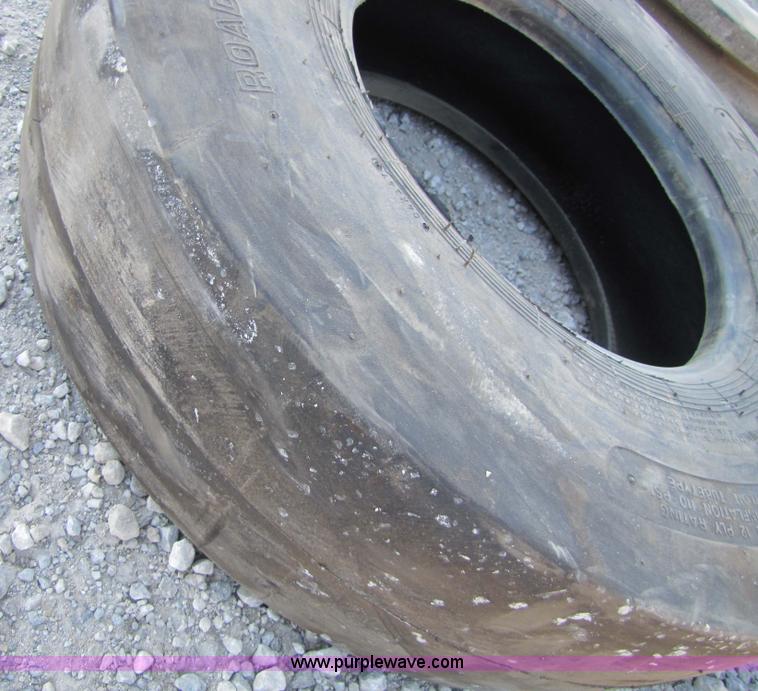 image for item 5206 (6) assorted tires