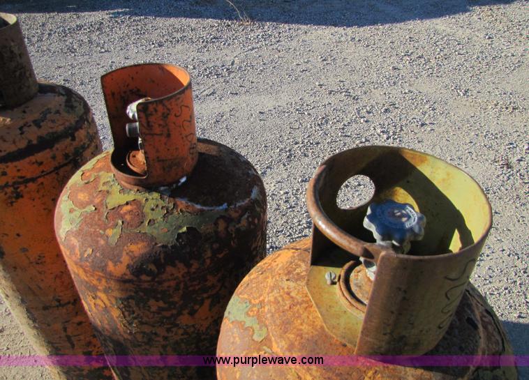 image for item 5208 (4) propane cylinders