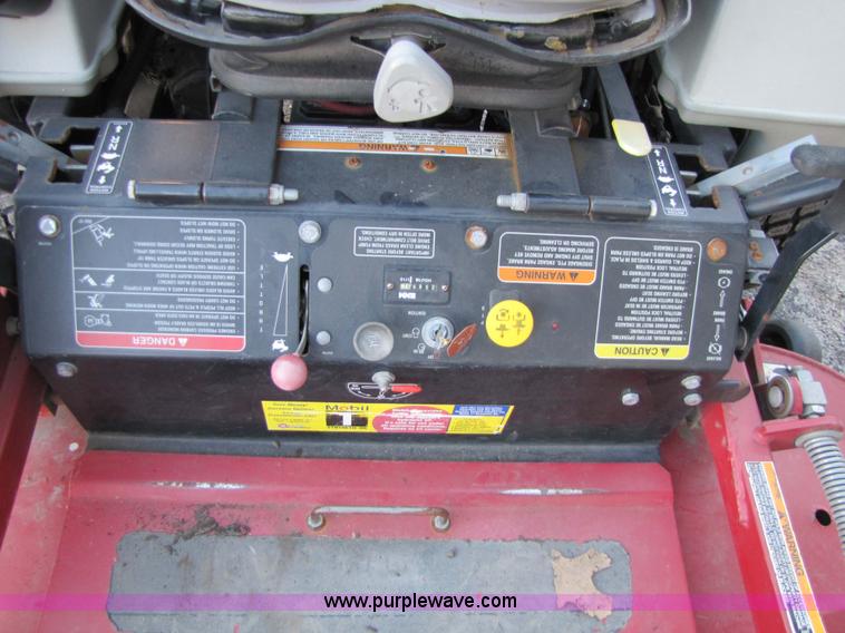 image for item 5236 1999 Ex Mark LZ22LKA604 Z-turn mower