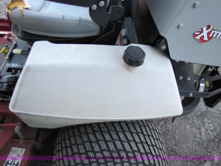 image for item 5236 1999 Ex Mark LZ22LKA604 Z-turn mower