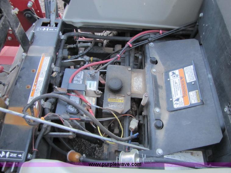 image for item 5236 1999 Ex Mark LZ22LKA604 Z-turn mower