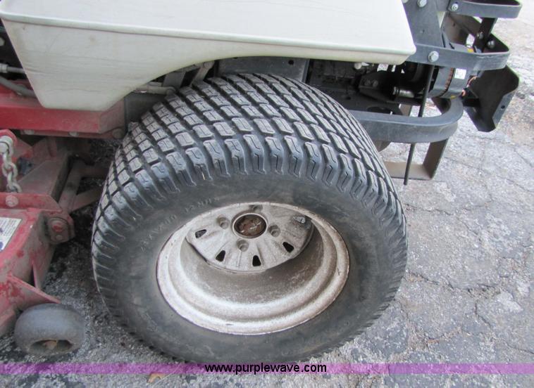 image for item 5236 1999 Ex Mark LZ22LKA604 Z-turn mower