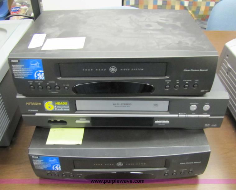 image for item 5305 Assorted electronics