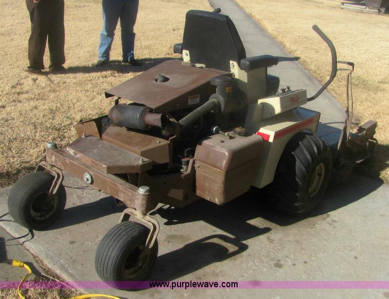 image for item 6098 Grasshopper 721 riding lawn mower