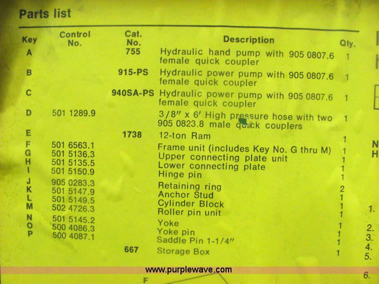 image for item 6103 Green Lee 882 EMT flip top hydraulic bender