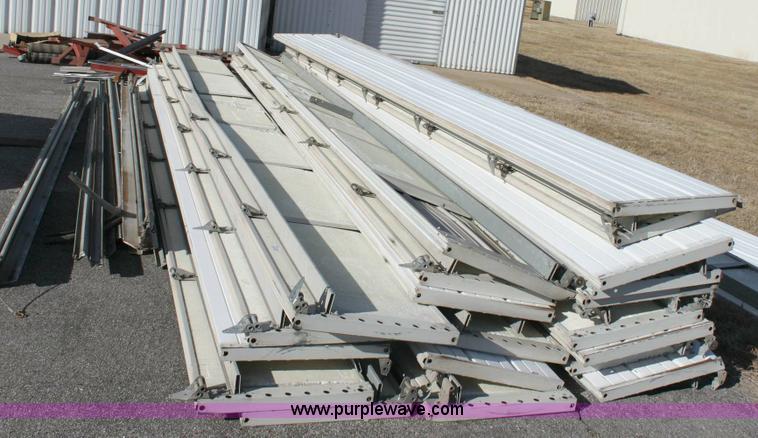 image for item 6125 (3) roll-up doors