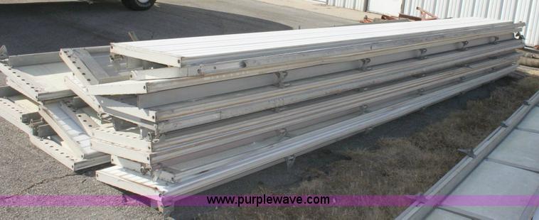 image for item 6125 (3) roll-up doors