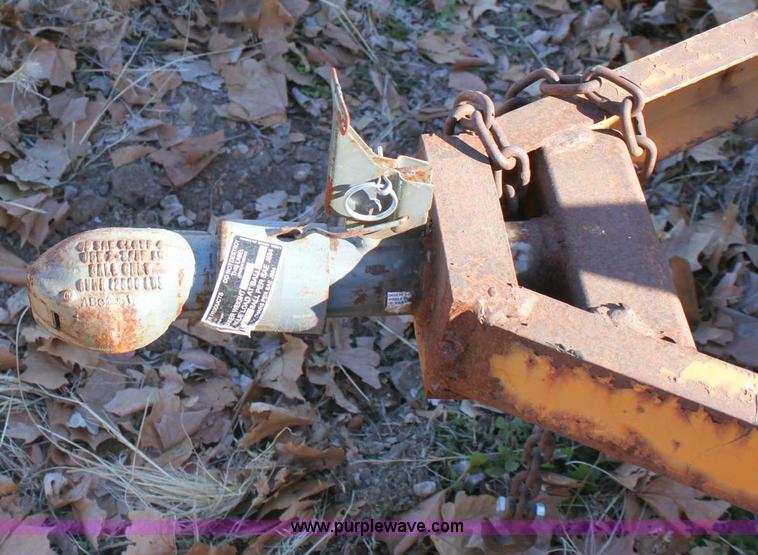 image for item 6131 Little Ford tar kettle