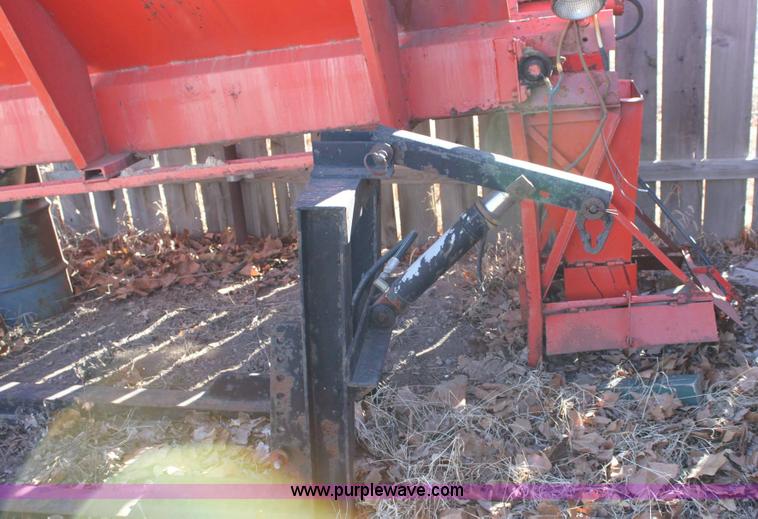 image for item 6132 Highway Equipment Company spreader