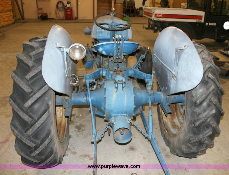 image for item 6133 Ford 9N tractor
