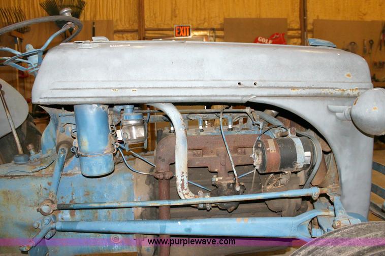 image for item 6133 Ford 9N tractor