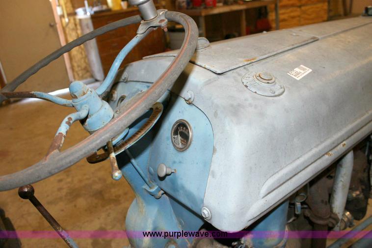 image for item 6133 Ford 9N tractor