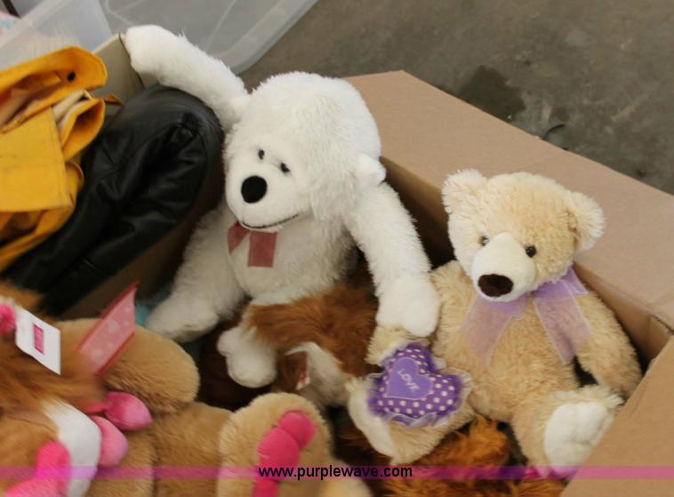 image for item 6156 Assorted household items