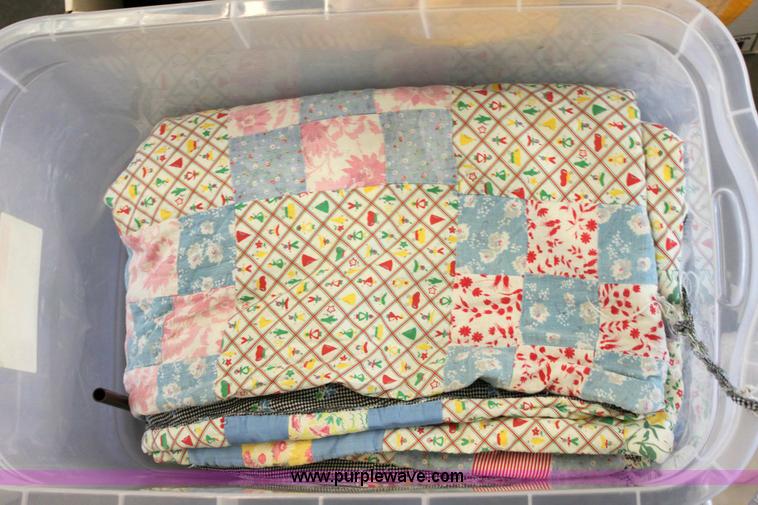 image for item 6156 Assorted household items