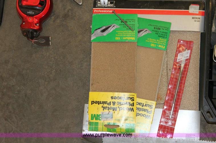 image for item 6157 Assorted tools