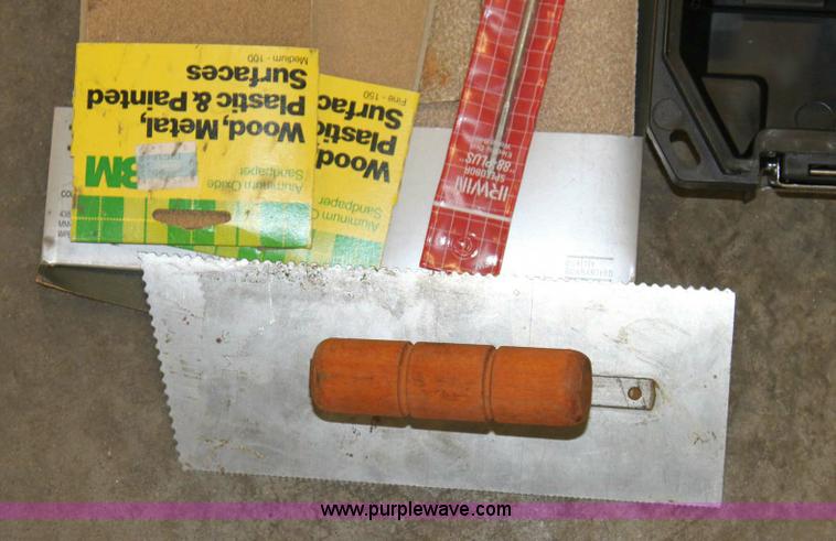 image for item 6157 Assorted tools