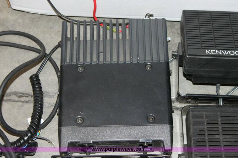 image for item 6159 Assorted electronics