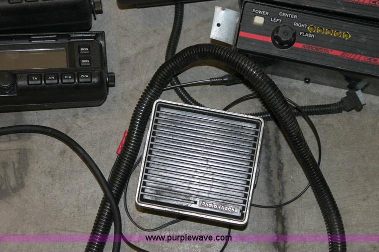 image for item 6159 Assorted electronics