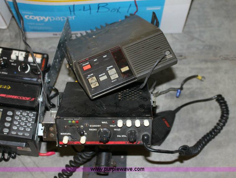 image for item 6159 Assorted electronics