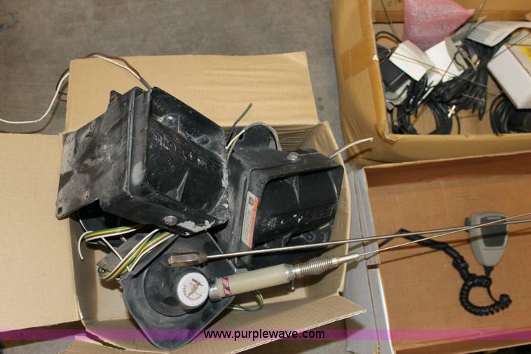 image for item 6159 Assorted electronics