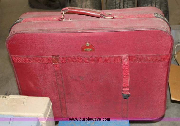 image for item 6160 Assorted household items