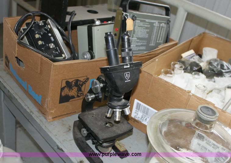 image for item 6455 Assorted laboratory equipment