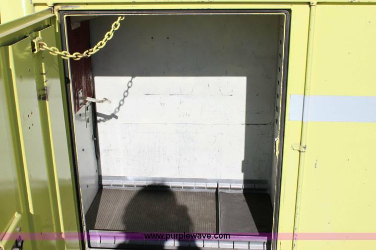 image for item 6530 1989 Ford F350 fire truck