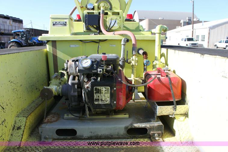 image for item 6530 1989 Ford F350 fire truck