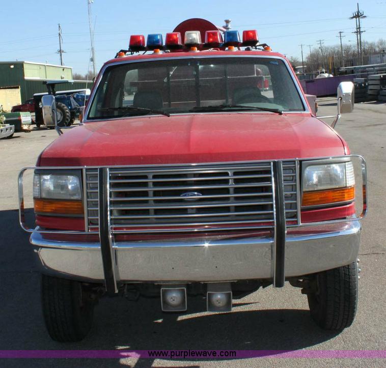 image for item 6531 1994 Ford F350 XL fire truck