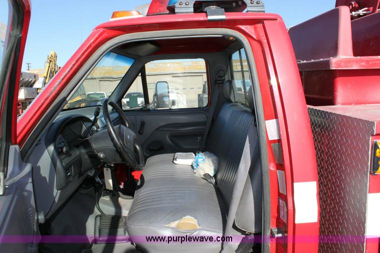image for item 6531 1994 Ford F350 XL fire truck