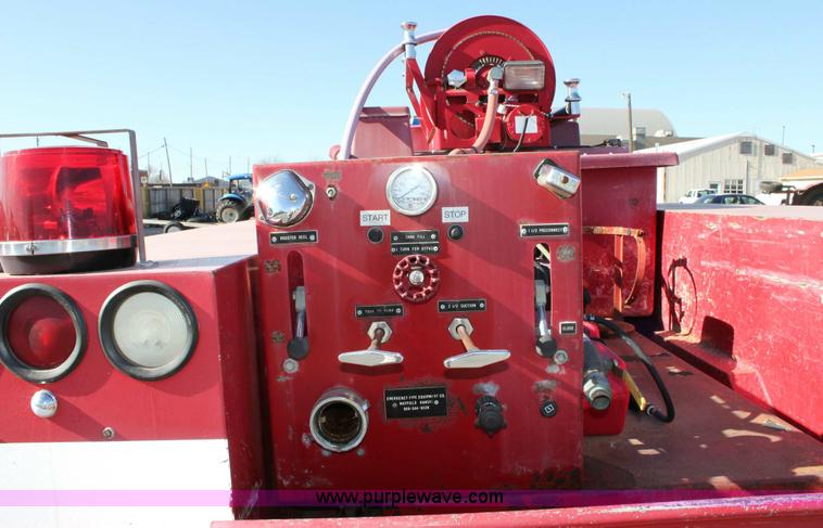 image for item 6531 1994 Ford F350 XL fire truck