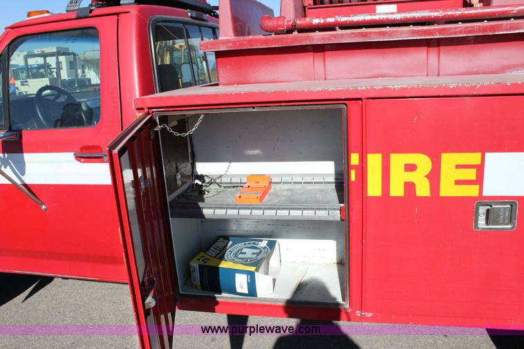 image for item 6531 1994 Ford F350 XL fire truck
