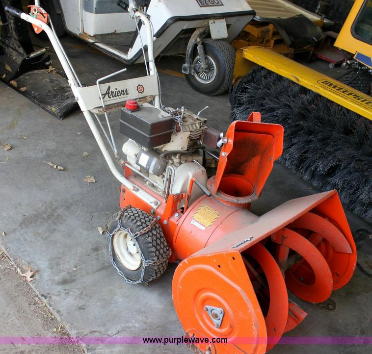 image for item 6536 (2) snow blowers