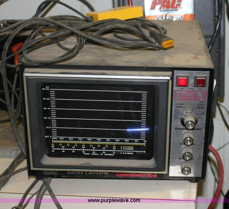 image for item 6541 Craftsman diagnostic oscilloscope