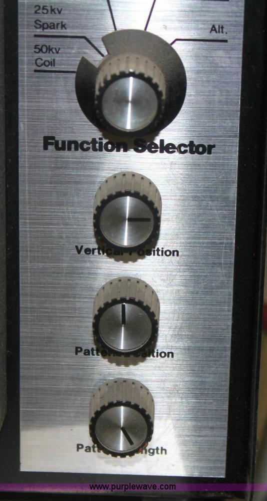 image for item 6541 Craftsman diagnostic oscilloscope