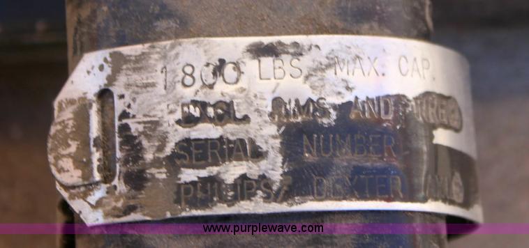 image for item 6542 1800lbs. five-bolt trailer axle