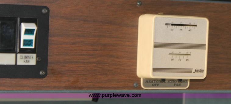 image for item 6553 1991 Ford E-350 ambulance