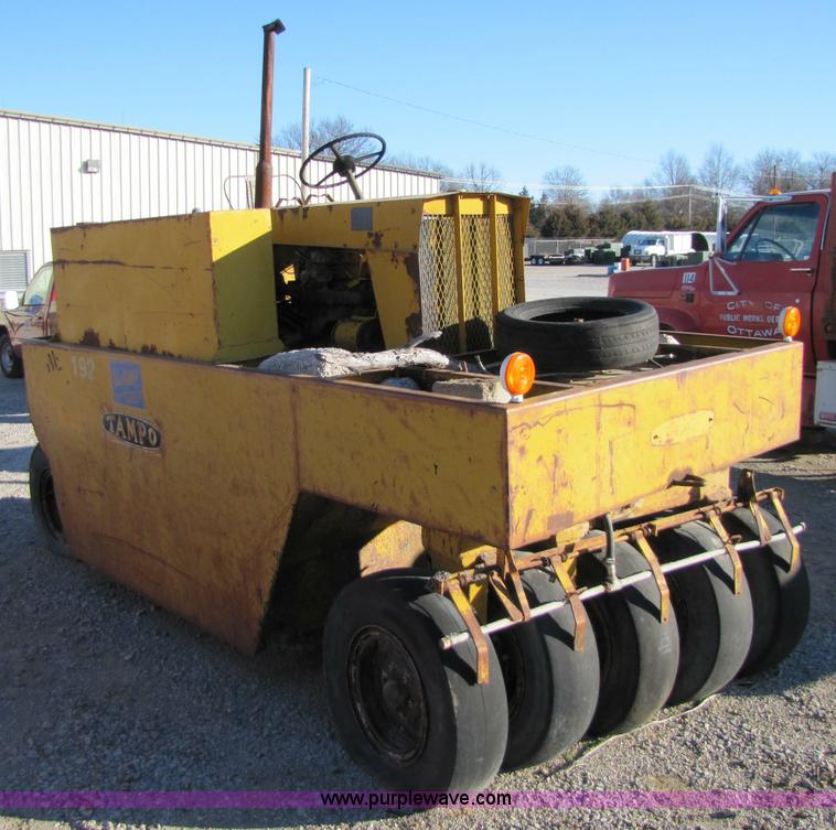 image for item 9181 1970 Tampo roller