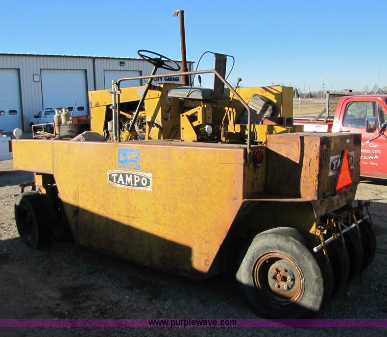 image for item 9181 1970 Tampo roller