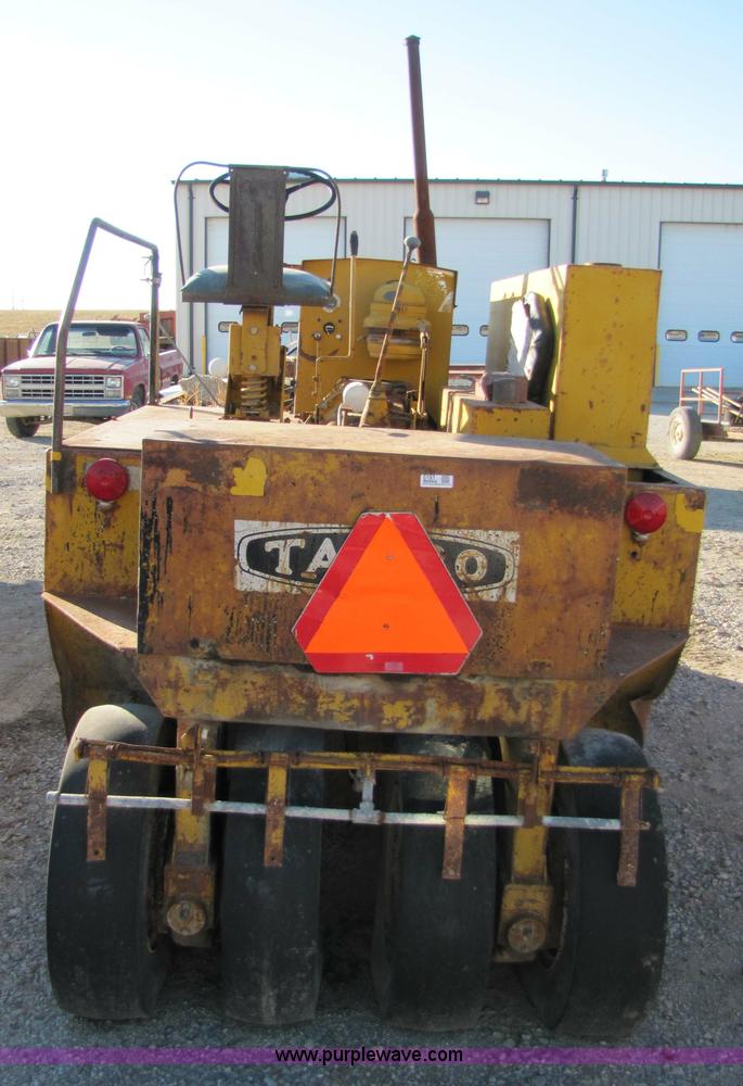 image for item 9181 1970 Tampo roller